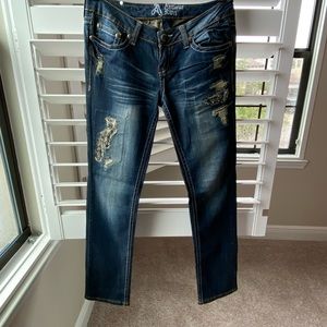 Antique Rivet women’s jeans